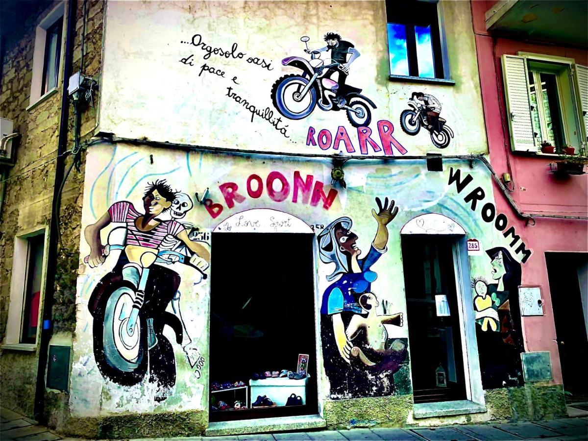 Orgosolo B&B Sardegna Buitenkant foto